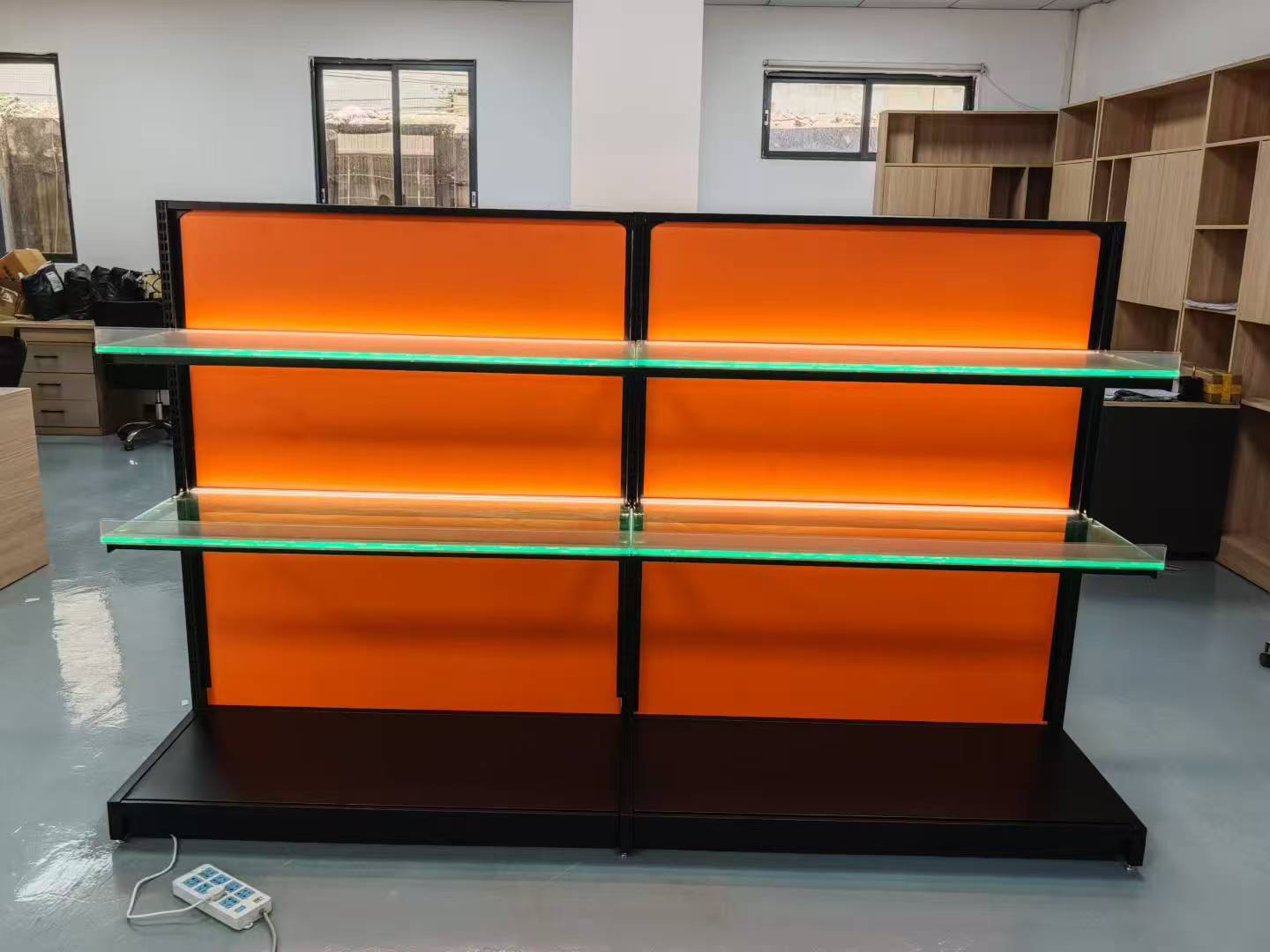 Cosmetics island display shelf 17